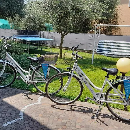 La Fontana Fiorita 2
